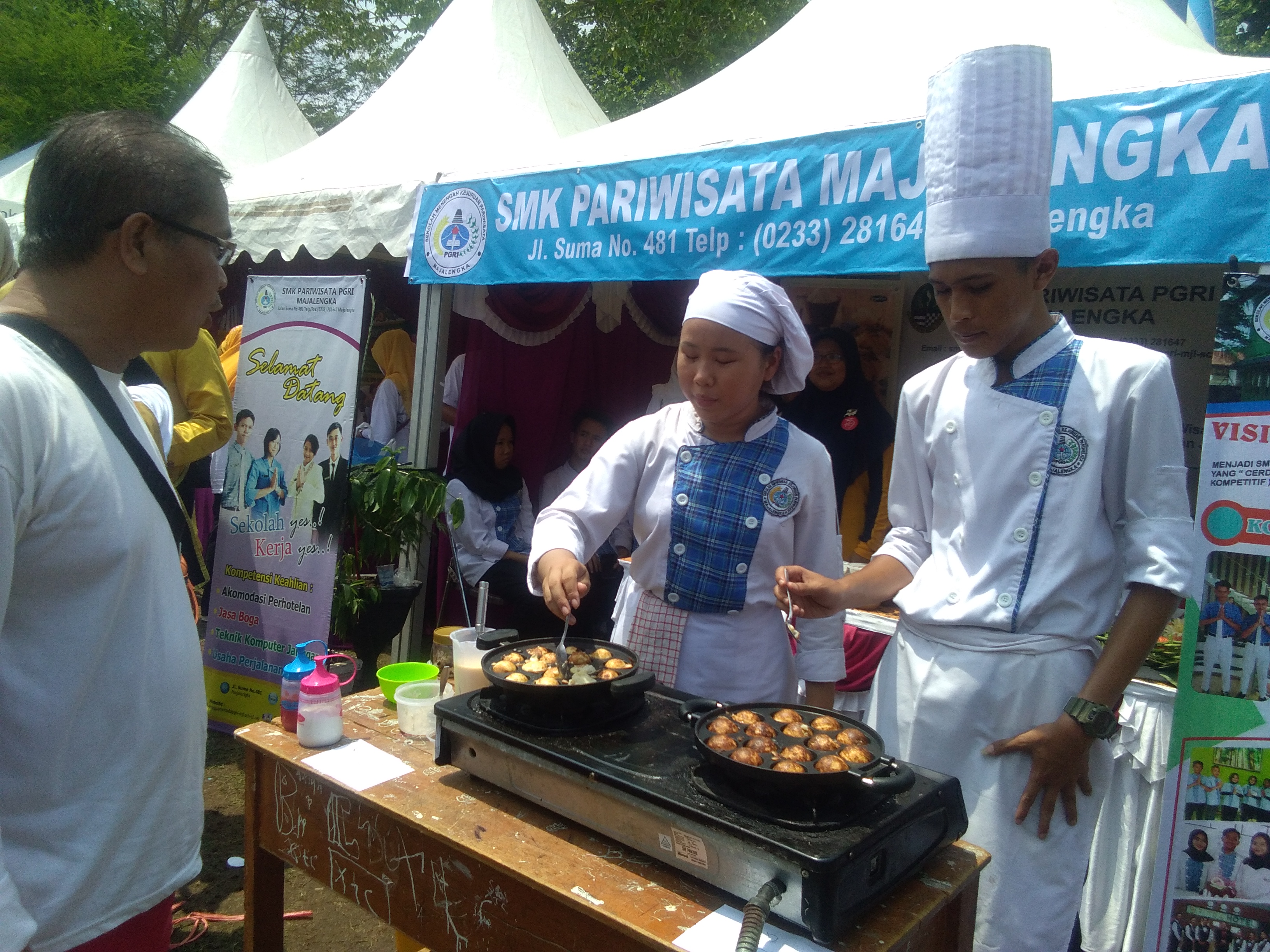 SMK PGRI Pariwisata Ikut Buat Olahan Kolang Kaling