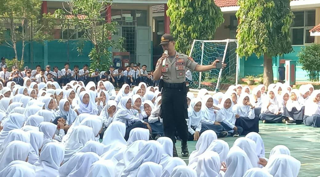 Cegah Kenakalan Remaja, Polisi Sambang Sekolah