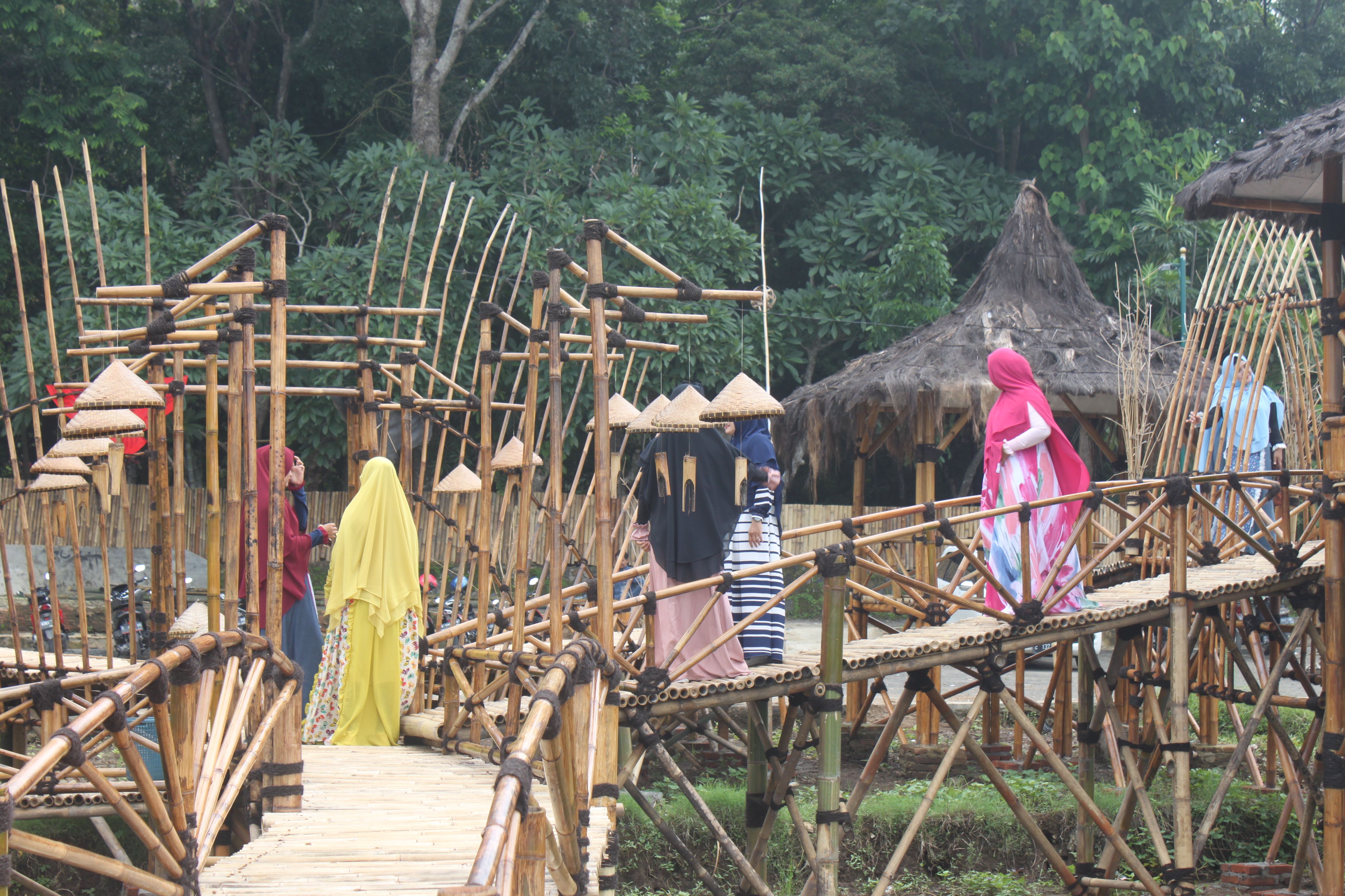 Dewa Kawunggirang Punya Kawasan Wisata Bambu