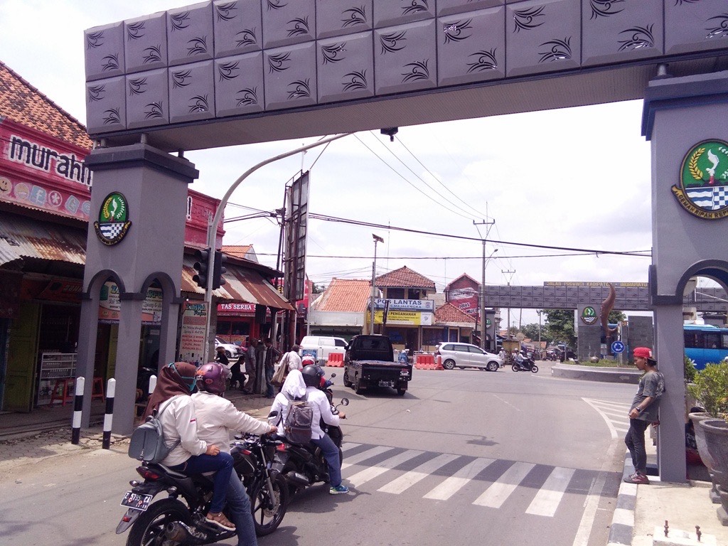 Tugu Kujang Jadi Sumber Macet, Warga Minta Dikaji Ulang, Pemkab Usulkan Pembongkaran