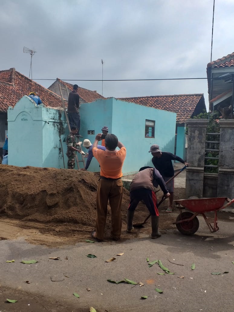 Warga Sinarjati Gotong Royong Bangun Musala