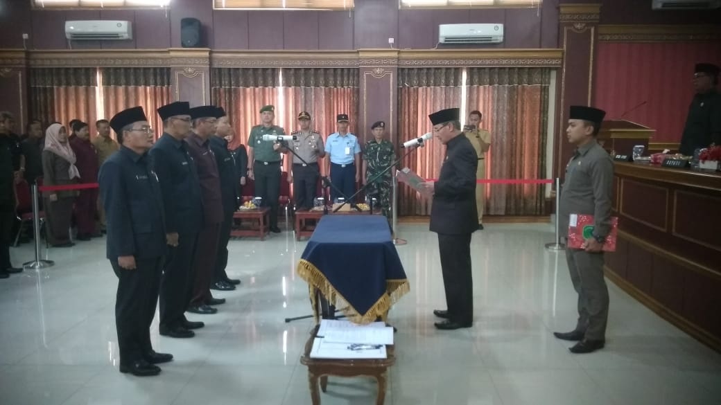 Segera Lelang Lima Jabatan, Bupati Lantik Empat Kepala Dinas