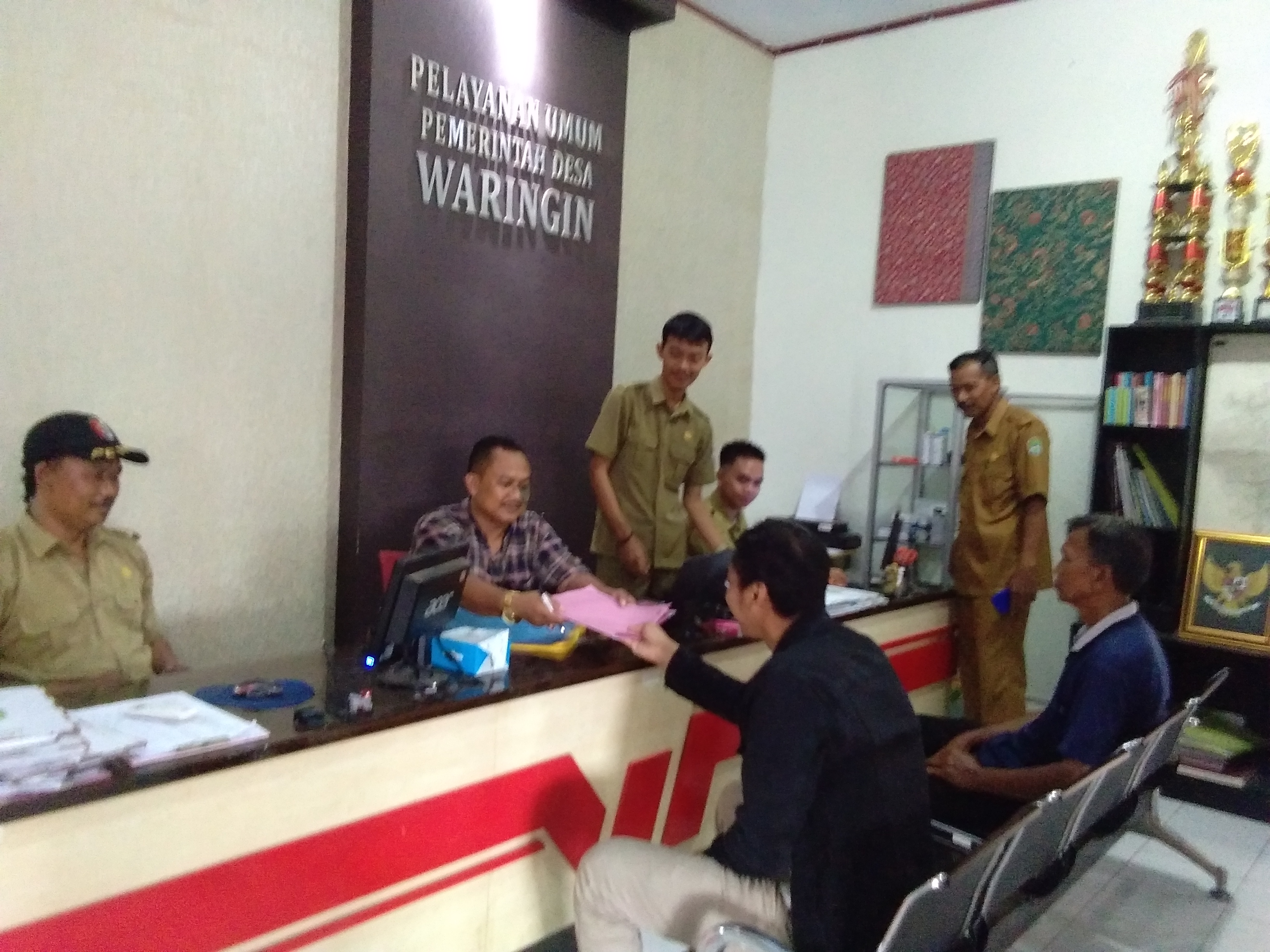 Pelayanan Pemdes Waringin Tetap Normal