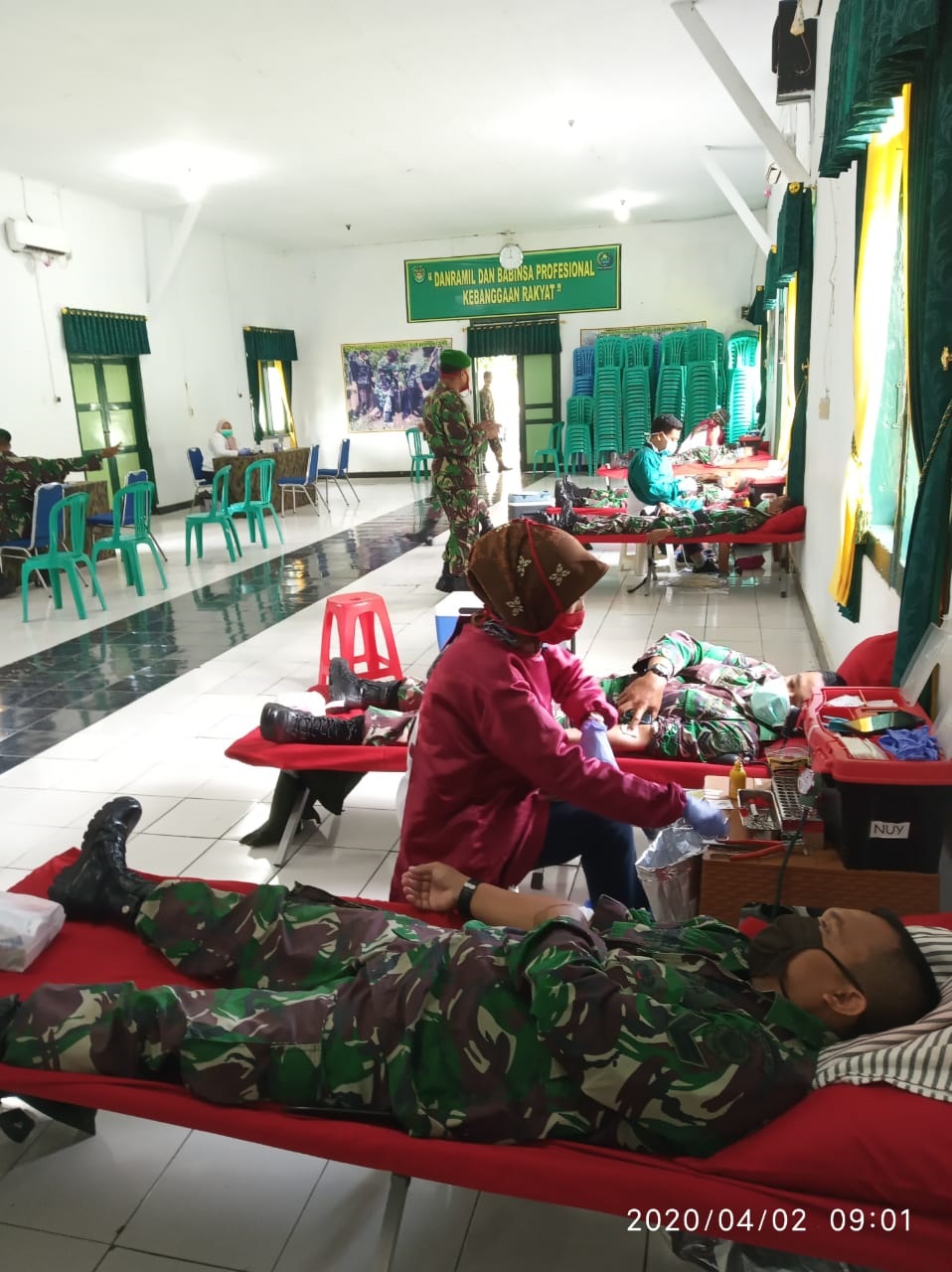 Anggota Kodim Donor Darah