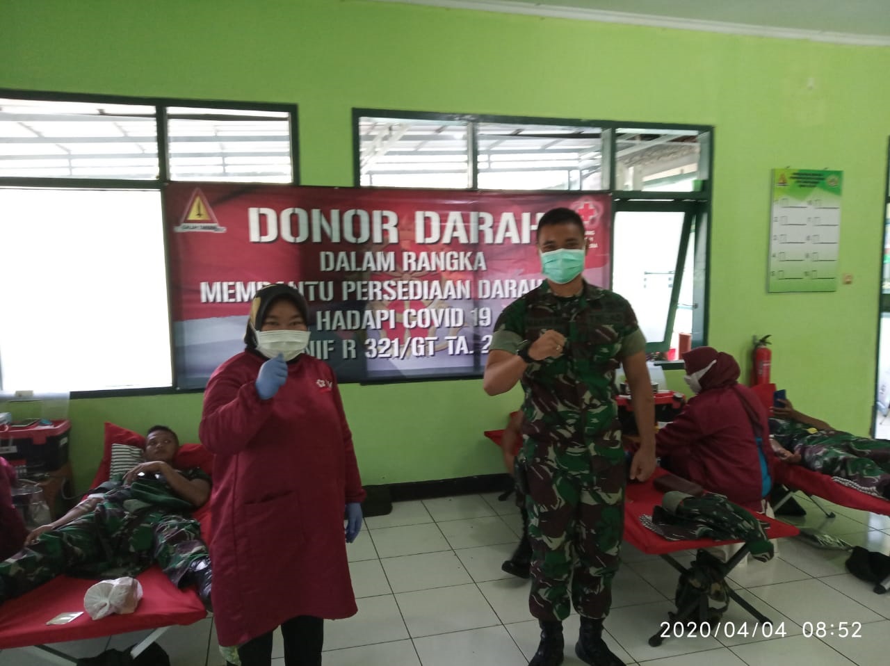 Donor Darah, Anggota Kostrad Bantu PMI