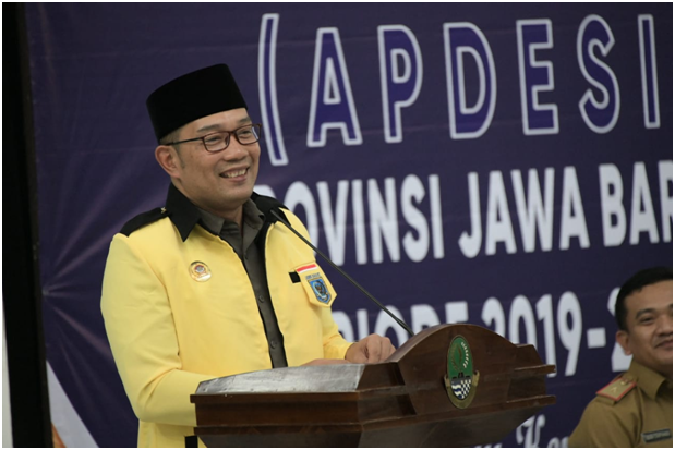 Kang Emil Lantik DPD Apdesi Jabar 2019-2024