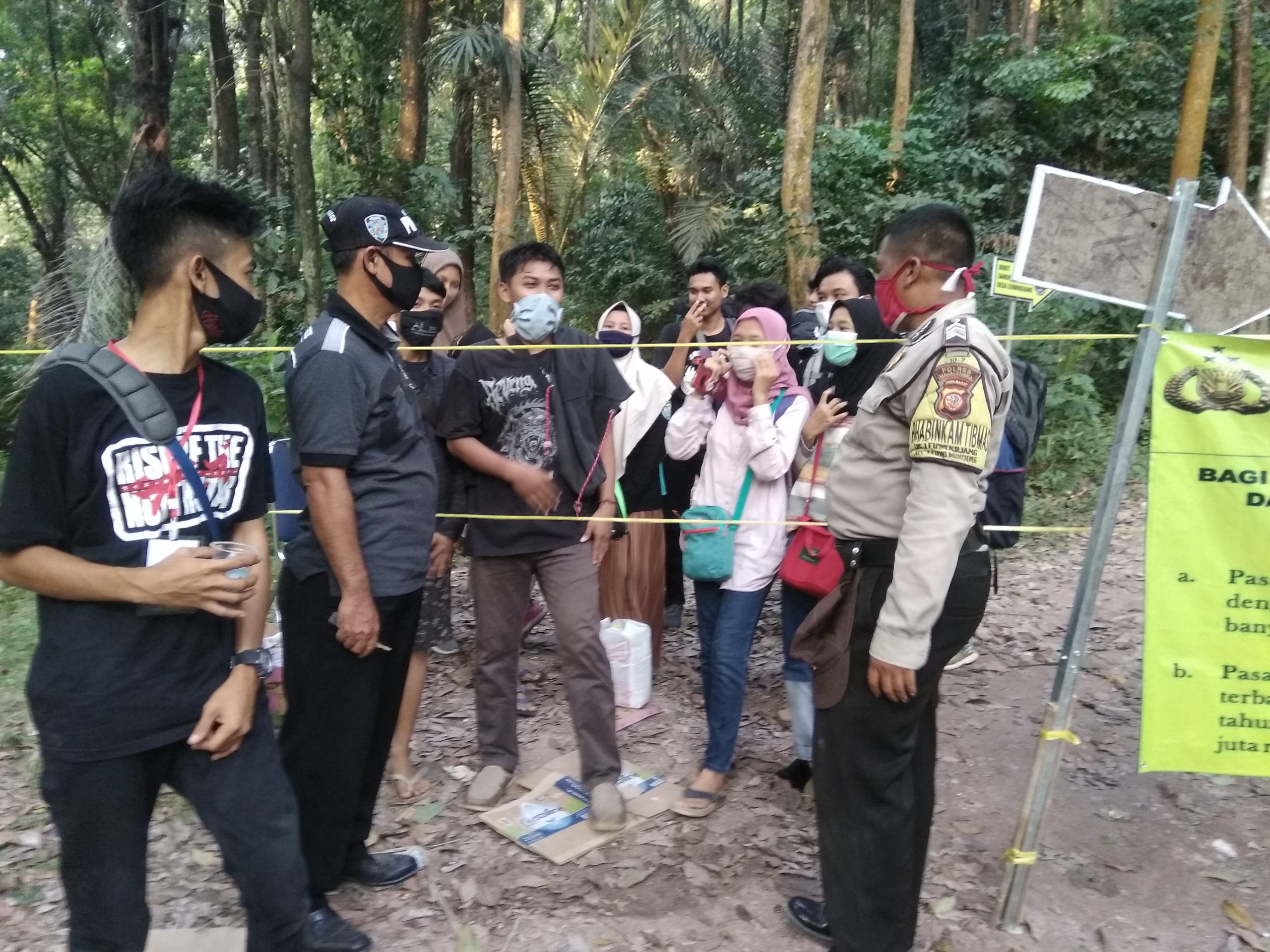 Ramai Wisatawan, Pemdes Leuwikujang Ingatkan Protokol Kesehatan