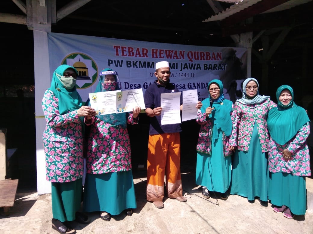 BKMM DMI Jabar Tebar Kurban di 4 Desa