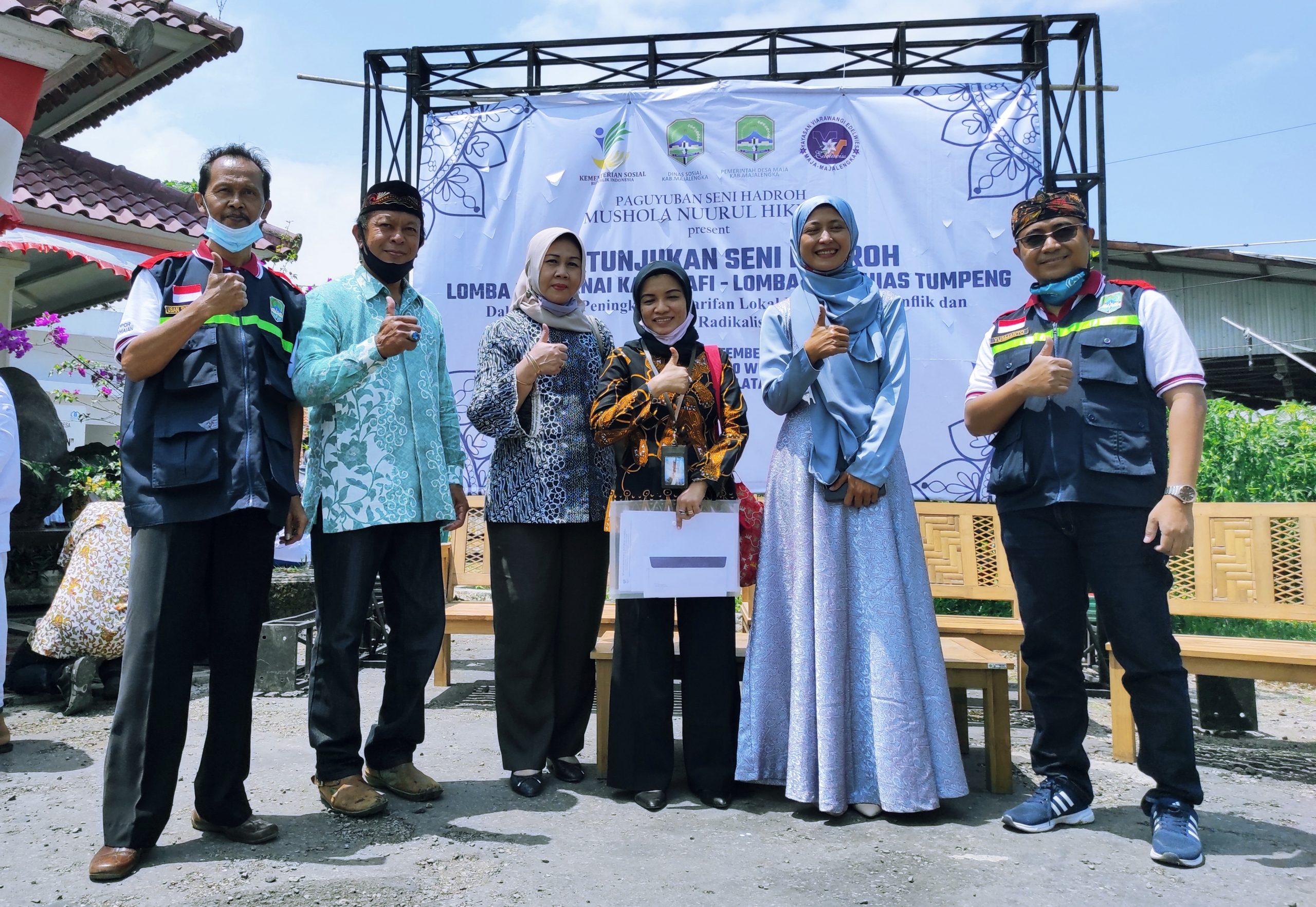 Yayasan Viarawangi Edelweis Gelar Pertunjukan Hadrah