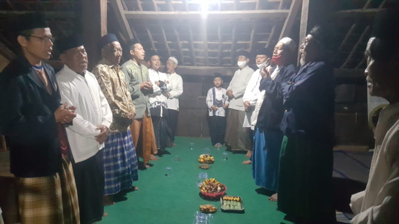 Pemdes Panjalin Kidul Peringatan Harjad Hanya Doa Bersama