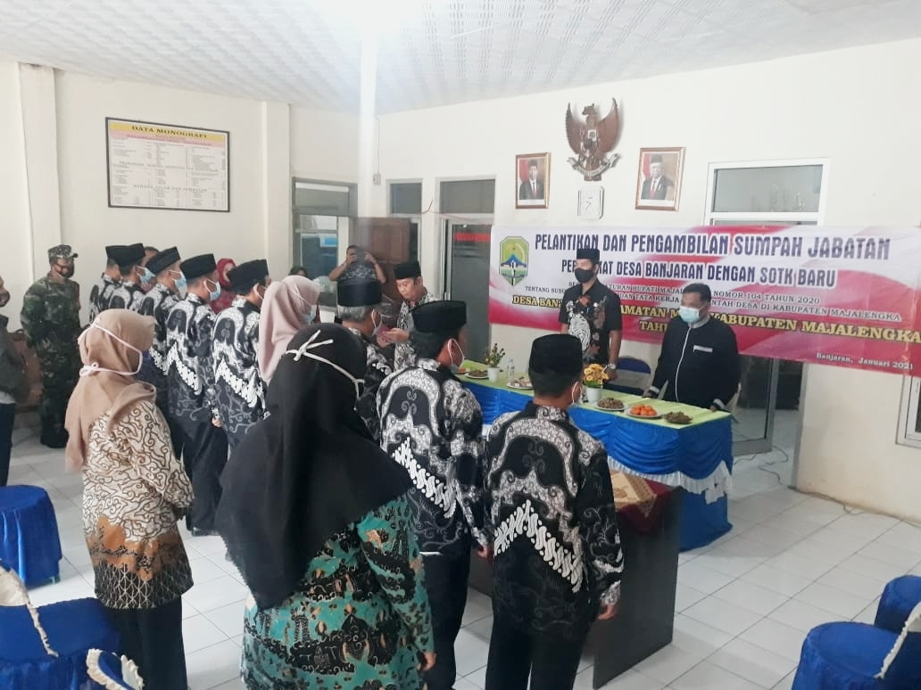 Perangkat Desa Banjaran Dikukuhkan