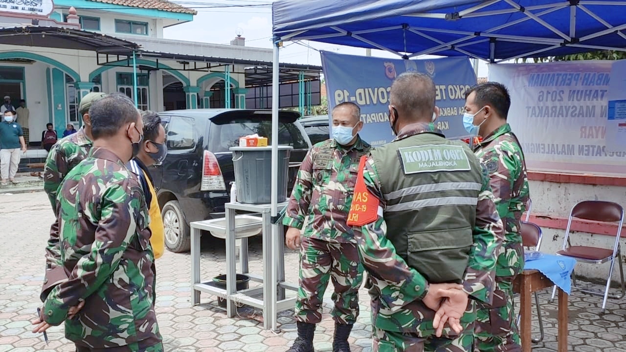 Danrem Tinjau Posko Penanganan Covid-19