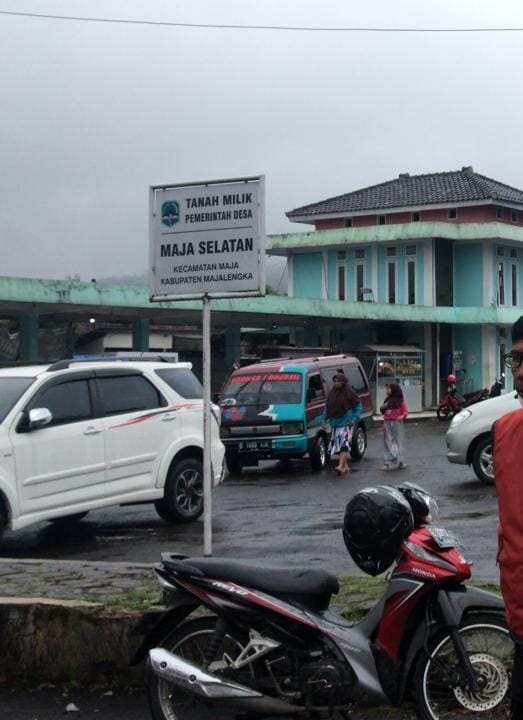 Terminal Maja Jadi Tempat Parkir Pribadi