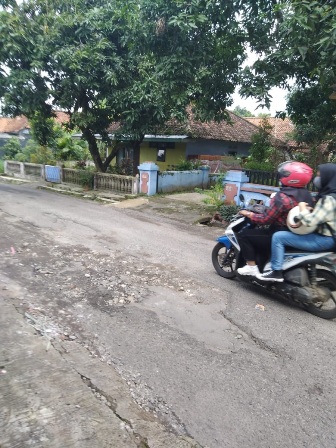 Banyak Jalan Rusak, Mirip Zaman Jepang