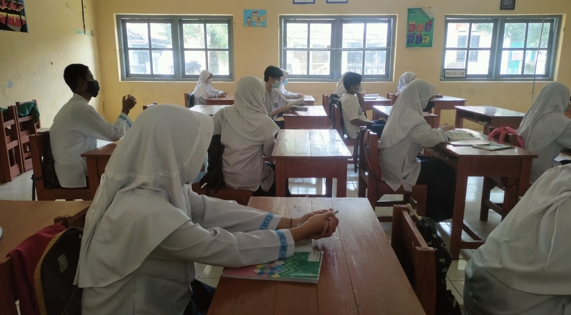 SMPN 2 Uji Coba KBM Tatap Muka Terbatas