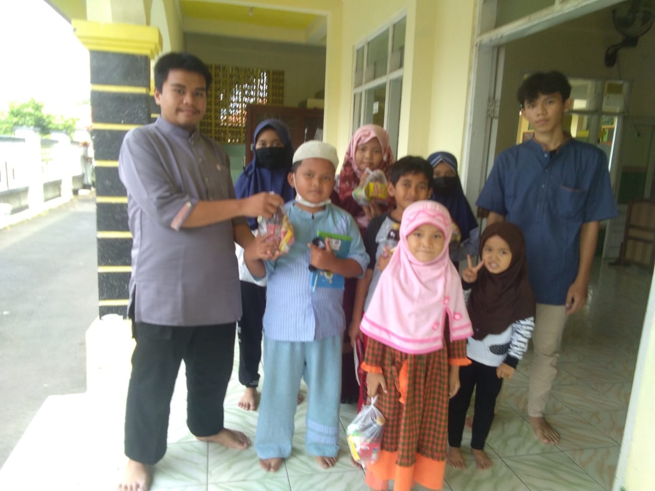 Anak-anak Antusias Ikuti Pengajian Ramadan