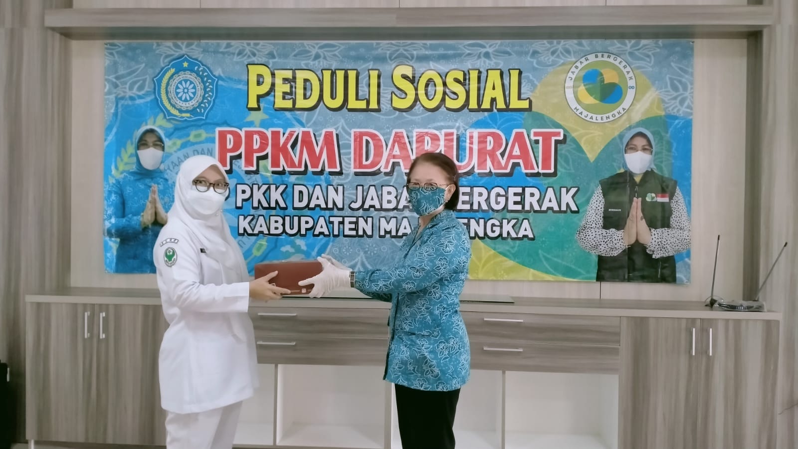 PKK dan Jabar Bergerak Peduli Petugas Penanganan Covid-19