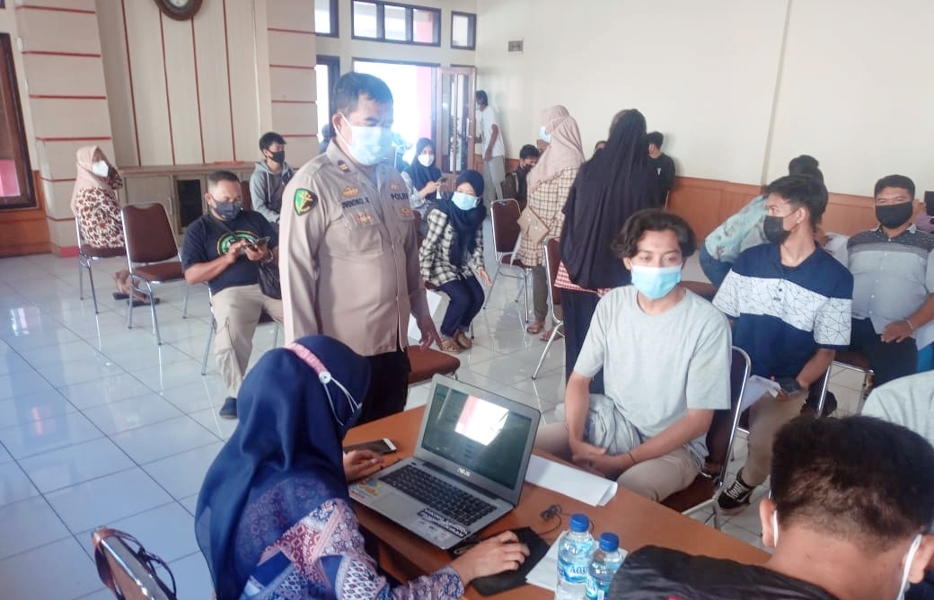 Polres Majalengka Terus Lakukan Vaksinasi Masal