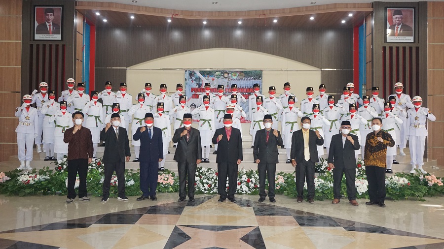 33 Anggota Paskibraka Dikukuhkan